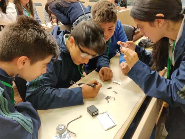 build your own citizen science air pollution monitor