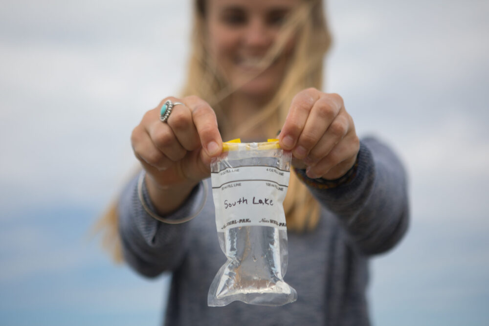 citizen science project volunteers with blue water task force from surfrider